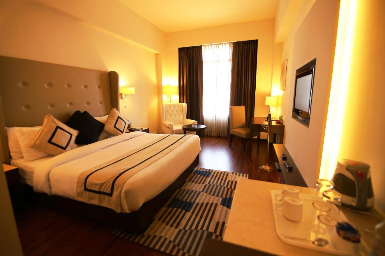 Hotel President Jalandhar Extérieur photo