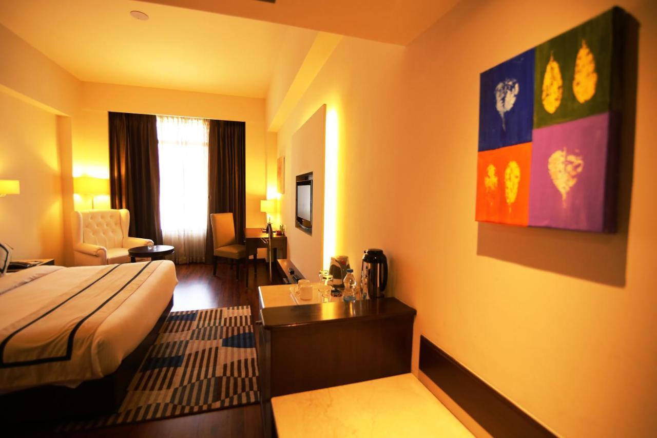 Hotel President Jalandhar Extérieur photo